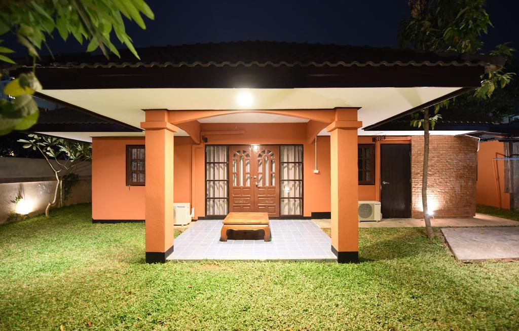 Chiang Mai Udee Hotel Exterior photo