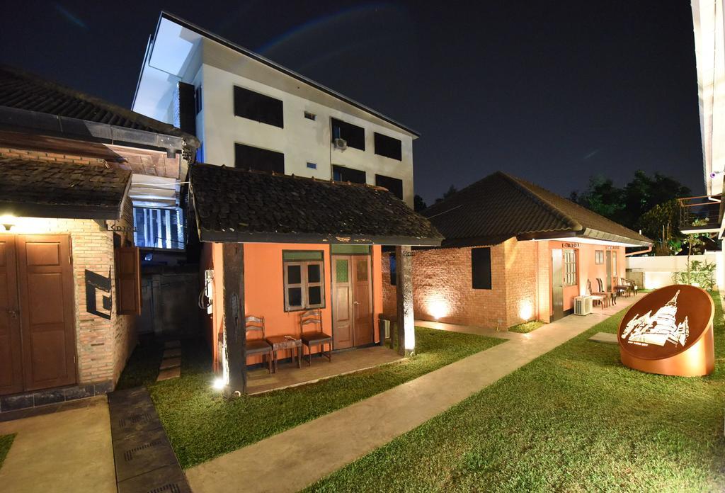 Chiang Mai Udee Hotel Exterior photo