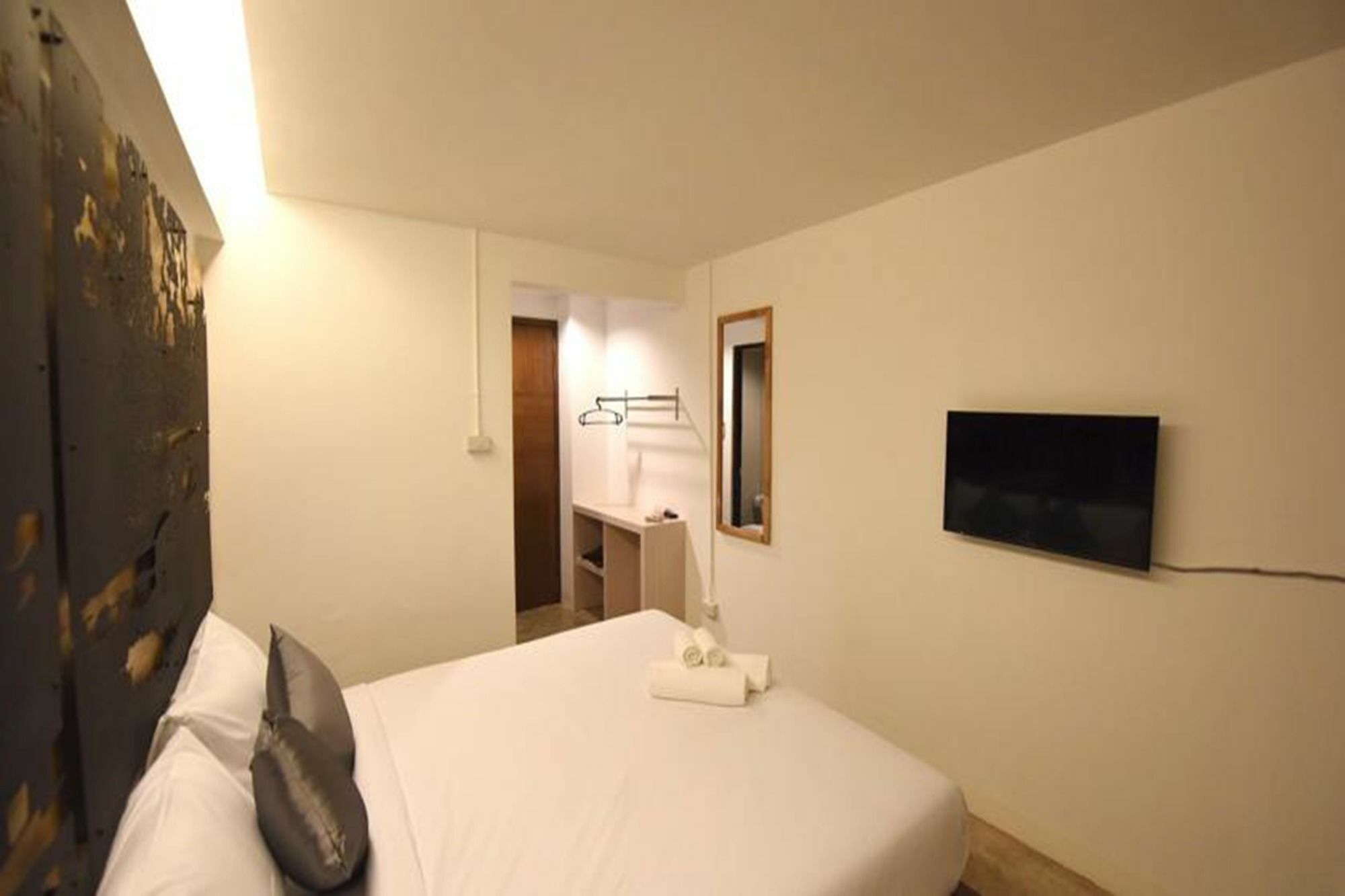 Chiang Mai Udee Hotel Exterior photo